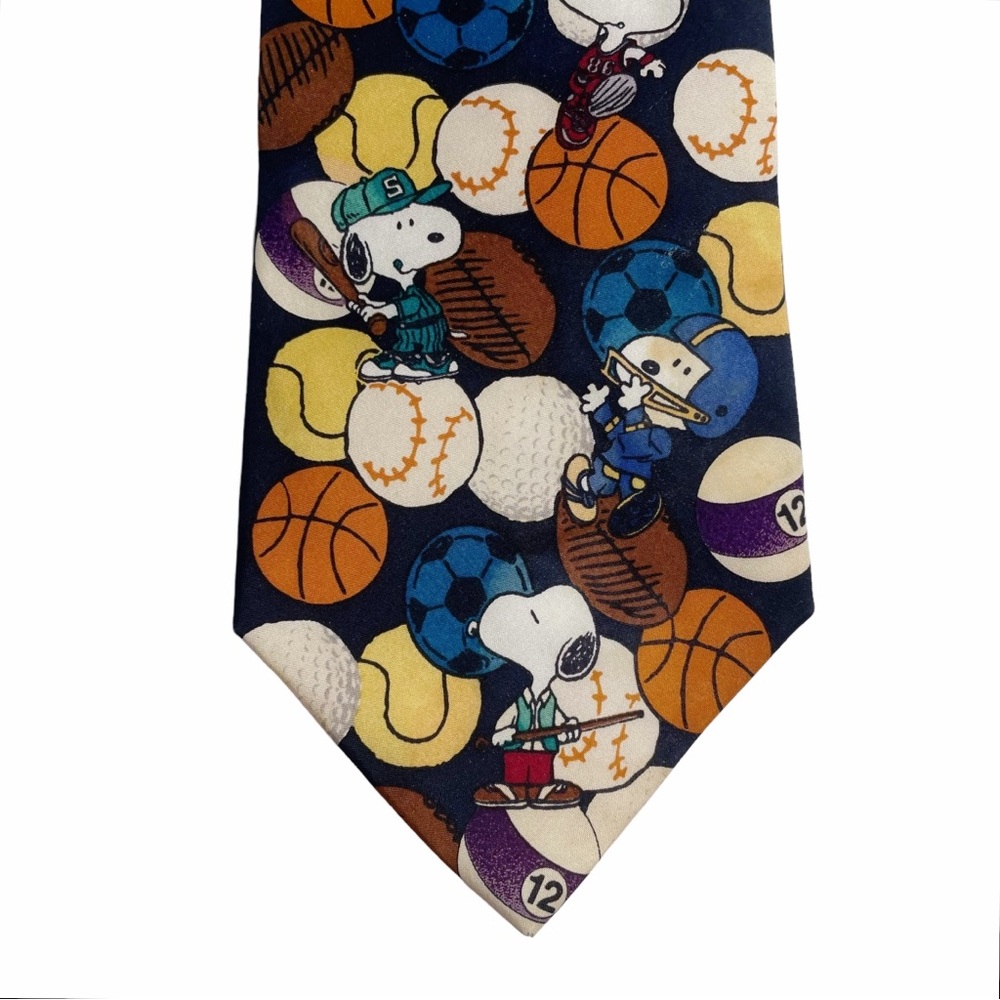 Snoopy + Friends Silk Necktie Wide Tie Sports Balls Football Golf Basketball VTG